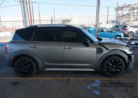 2019 Mini Countryman Cooper из США, поврежденный, VIN WMZYS7C51K3J04723